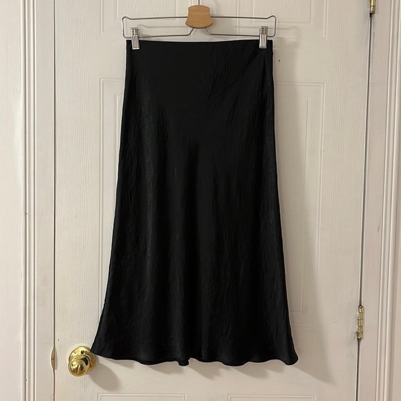 Aritzia Dresses & Skirts - Slip Midi Skirt